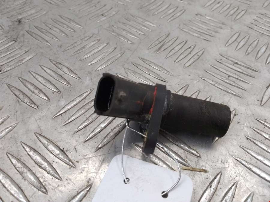 Датчик коленвала Opel Corsa D (2006-2014) Хетчбэк 5дв. 2008г. | Фото № 2 Датчик коленвала Opel Corsa D (2006-2014) Хетчбэк 5дв. 2008г. - Фото 2