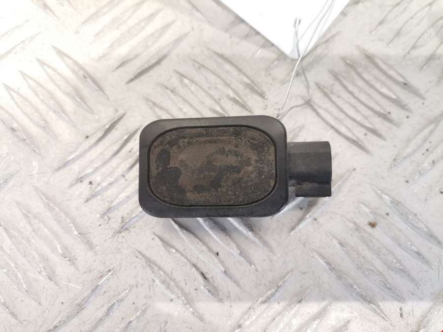 1L2T14K147AA Ручка крышки багажника Ford Edge 1 (2006-2014) Внедорожник 5дв. 2011г. | Фото № 1 1L2T14K147AA Ручка крышки багажника Ford Edge 1 (2006-2014) Внедорожник 5дв. 2011г. - Фото 1