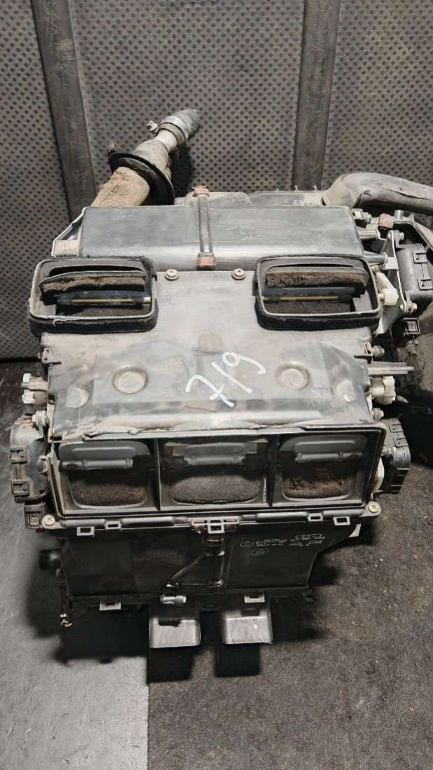 Корпус печки Audi A6 C5 (S6,RS6) 1998г. | Фото № 7 Корпус печки Audi A6 C5 (S6,RS6) 1998г. - Фото 7