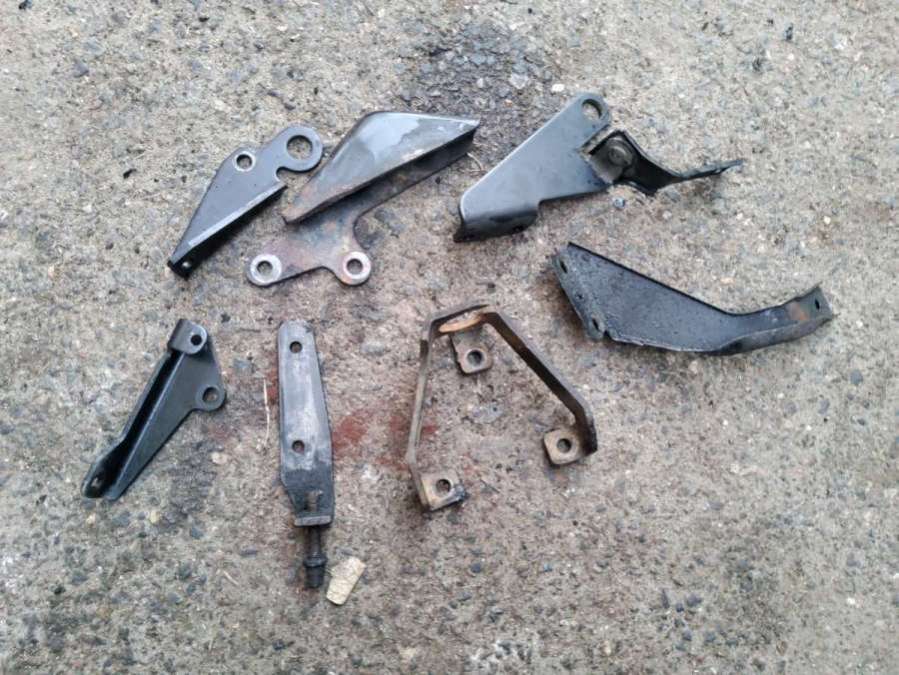 Кронштейн (крепление) Citroen Jumper 1 1997г. | Фото № 1 Кронштейн (крепление) Citroen Jumper 1 1997г. - Фото 1