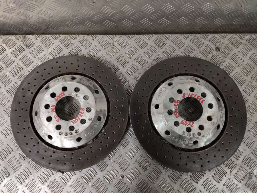 Комплект тормозов (диски и суппорта)  Audi RS6 2004г. | Фото № 2   Комплект тормозов (диски и суппорта)  Audi RS6 2004г. - Фото 2