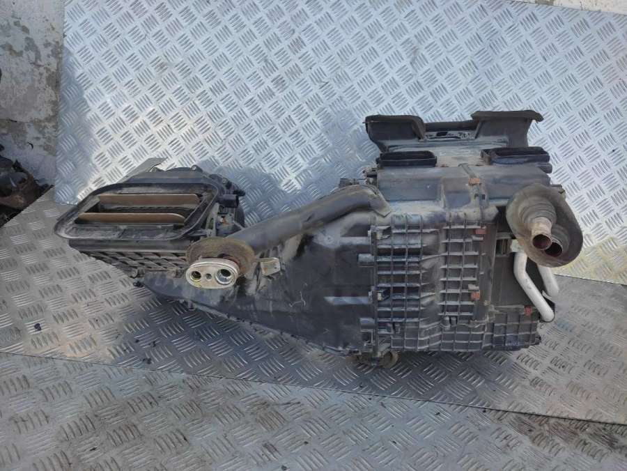 Корпус печки Audi A6 C5 (S6,RS6) 2002г. | Фото № 13 Корпус печки Audi A6 C5 (S6,RS6) 2002г. - Фото 13