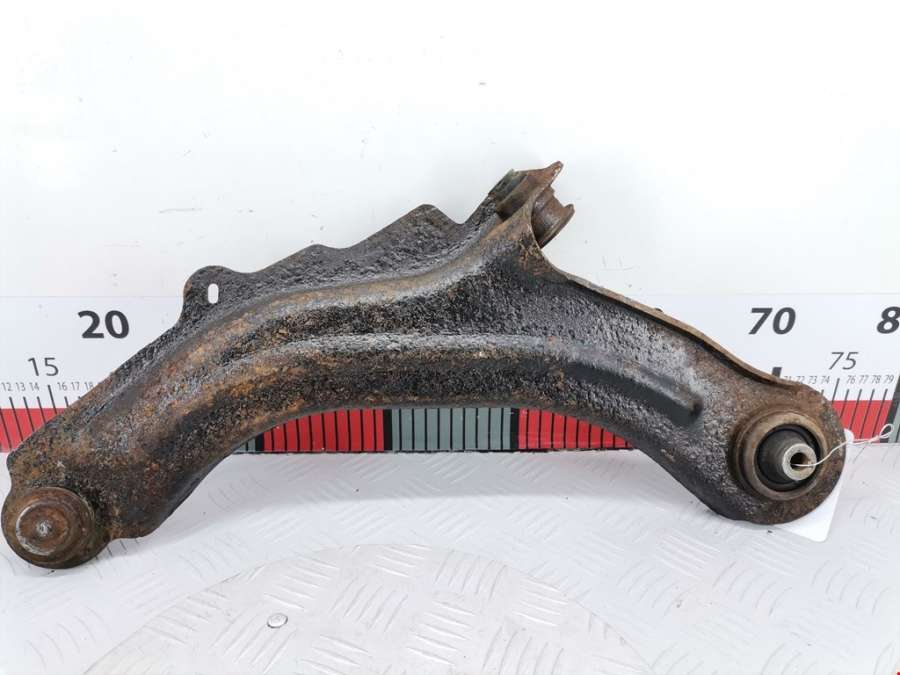 Рычаг передний левый Renault Megane 2 (2002-2009) Универсал 2006г. | Фото № 2 Рычаг передний левый Renault Megane 2 (2002-2009) Универсал 2006г. - Фото 2