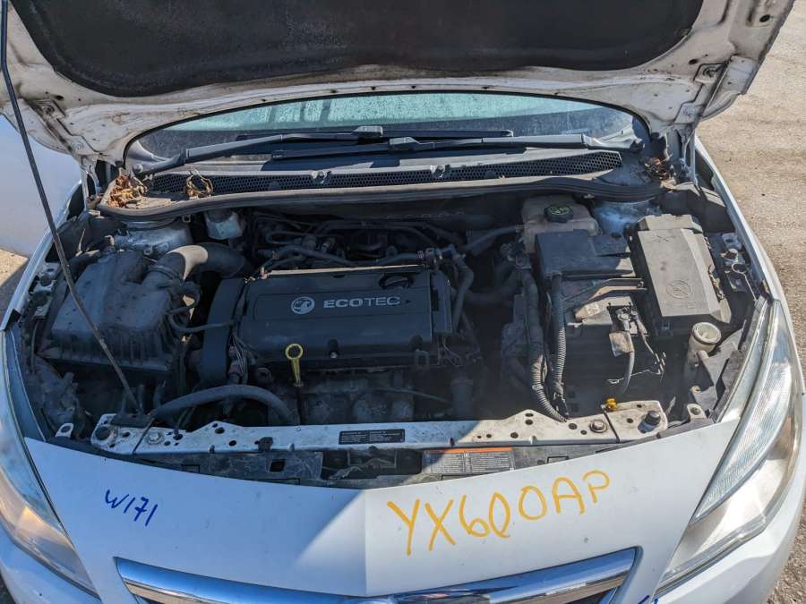 55567243 Датчик коленвала Opel Astra J (2009-2018) Хетчбэк 5дв. 2010г. | Фото № 11 55567243 Датчик коленвала Opel Astra J (2009-2018) Хетчбэк 5дв. 2010г. - Фото 11