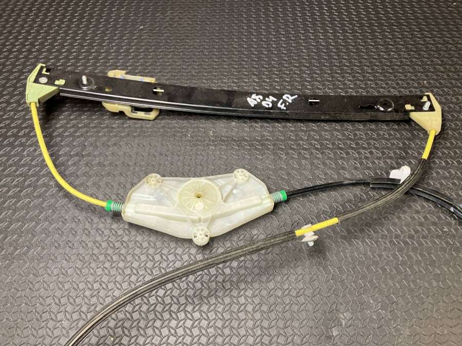 4H0837462A4H0837462B Стеклоподъемник передний правый  Audi A8 D4/4H 2010г. | Фото № 4  4H0837462A4H0837462B Стеклоподъемник передний правый  Audi A8 D4/4H 2010г. - Фото 4