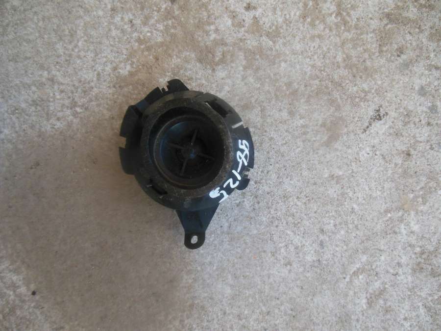 Динамик высокочастотный (пищалка) Renault Megane 1999г. | Фото № 1 Динамик высокочастотный (пищалка) Renault Megane 1999г. - Фото 1