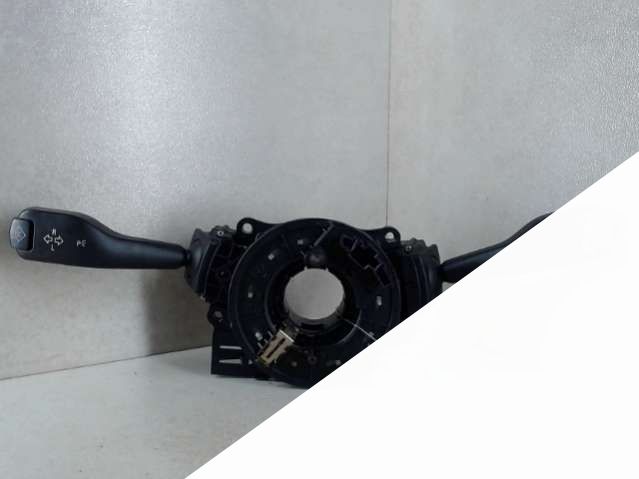 Переключатель подрулевой (стрекоза) BMW 5 E39 (1996 - 2003) Универсал 2000г. | Фото № 1 Переключатель подрулевой (стрекоза) BMW 5 E39 (1996 - 2003) Универсал 2000г. - Фото 1