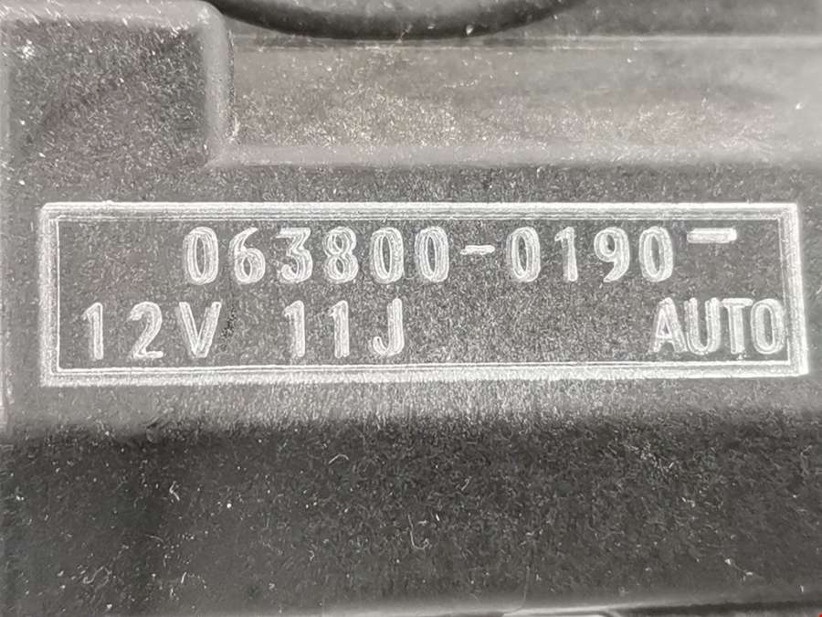 0638000190 Сервопривод (электропривод моторчик привода) заслонки печки Land Rover Range Rover Sport 1 (2005-2013) Внедорожник 5дв. 2008г. | Фото № 4 0638000190 Сервопривод (электропривод моторчик привода) заслонки печки Land Rover Range Rover Sport 1 (2005-2013) Внедорожник 5дв. 2008г. - Фото 4