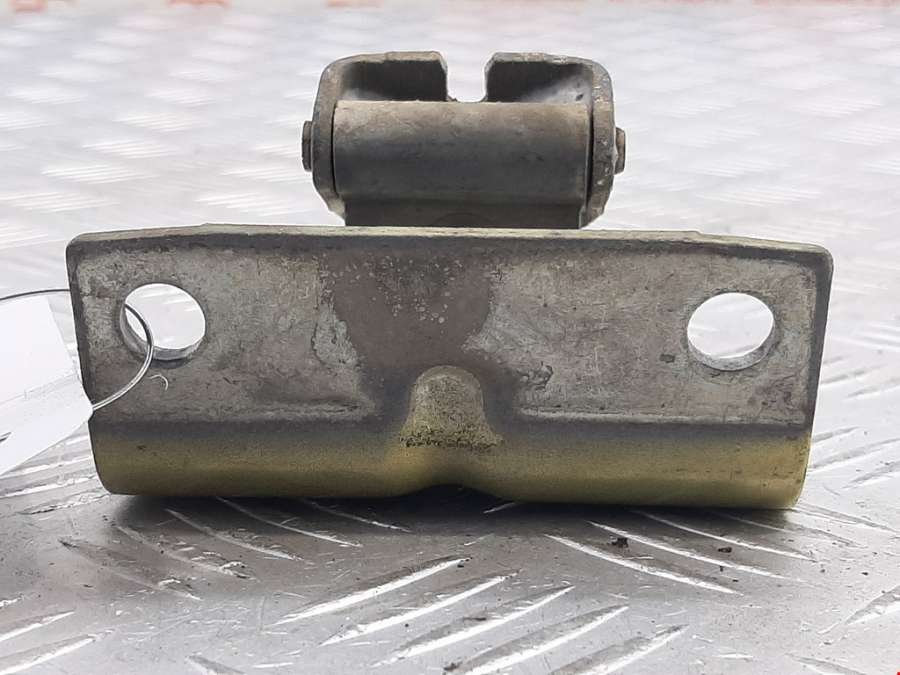 Петля крышки (двери) багажника Peugeot 307 (2001-2008) Хетчбэк 5дв. 2001г. | Фото № 3 Петля крышки (двери) багажника Peugeot 307 (2001-2008) Хетчбэк 5дв. 2001г. - Фото 3