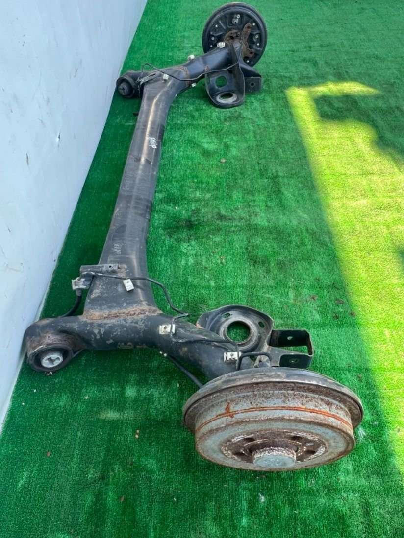 5J0505435 Балка подвески задняя   Skoda Fabia 2 restailing 2014г. | Фото № 2  5J0505435 Балка подвески задняя   Skoda Fabia 2 restailing 2014г. - Фото 2