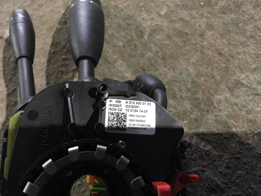 A2129003103 Переключатель подрулевой (стрекоза) Mercedes-Benz E W212/S212/C207/A207 2011г. | Фото № 2 A2129003103 Переключатель подрулевой (стрекоза) Mercedes-Benz E W212/S212/C207/A207 2011г. - Фото 2