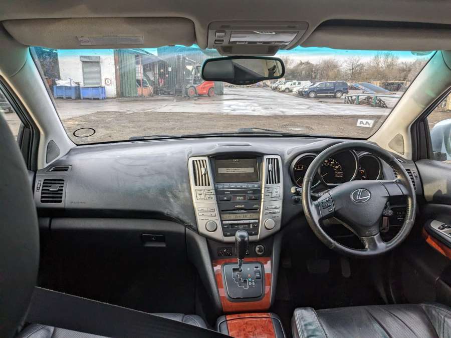 Блок комфорта Lexus RX 2 (XU30) (2003-2009) Внедорожник 5дв. 2003г. | Фото № 14 Блок комфорта Lexus RX 2 (XU30) (2003-2009) Внедорожник 5дв. 2003г. - Фото 14