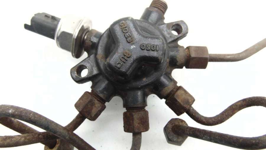 4M5Q9D280DB Топливная рампа Ford Focus 2 2009г. | Фото № 12 4M5Q9D280DB Топливная рампа Ford Focus 2 2009г. - Фото 12