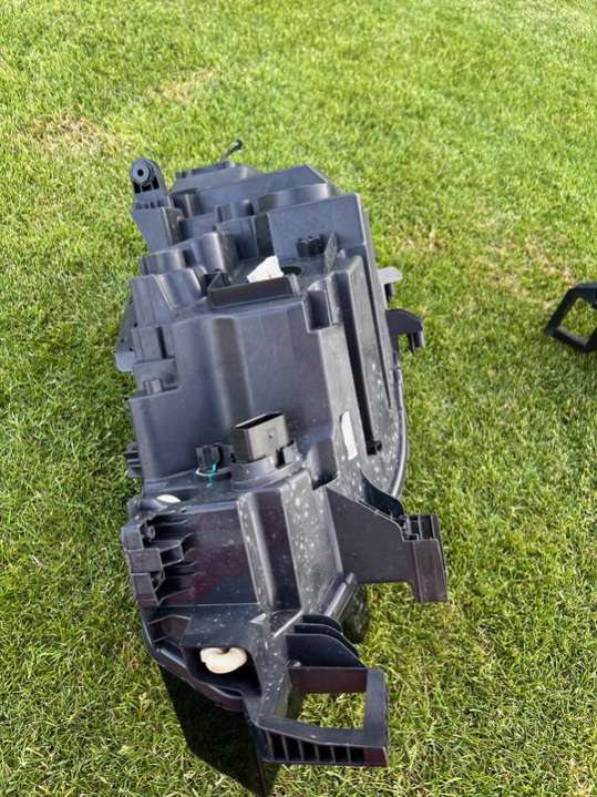 11C941030 Фара правая Volkswagen ID.4 1 поколение (2020-2024) 2020г. | Фото № 5 11C941030 Фара правая Volkswagen ID.4 1 поколение (2020-2024) 2020г. - Фото 5