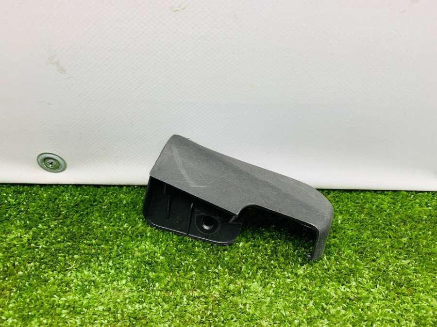 3B7823630 Накладка декоративная правая Volkswagen Passat B5 2003г. | Фото № 1 3B7823630 Накладка декоративная правая Volkswagen Passat B5 2003г. - Фото 1