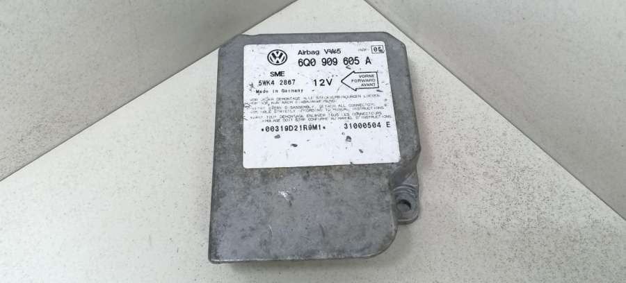 6Q0909605A5WK42867 Блок AirBag Volkswagen Golf 4 2000г. | Фото № 1 6Q0909605A5WK42867 Блок AirBag Volkswagen Golf 4 2000г. - Фото 1