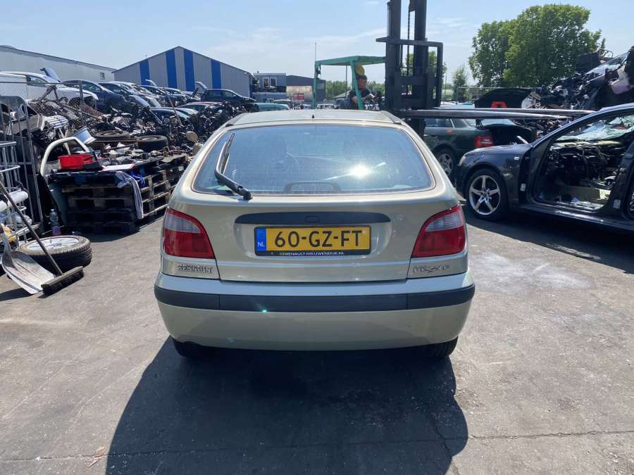 Рычаг передний правый Renault Megane 1 (1995-2003) Хетчбэк 5дв. 2001г. | Фото № 15 Рычаг передний правый Renault Megane 1 (1995-2003) Хетчбэк 5дв. 2001г. - Фото 15