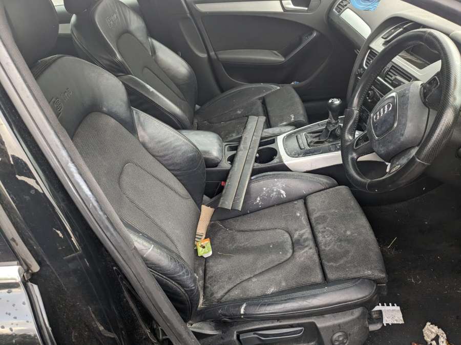 32620198A Блок управления стояночного тормоза (электроручник) Audi A4 B8 (2007-2015) Седан 2009г. | Фото № 14 32620198A Блок управления стояночного тормоза (электроручник) Audi A4 B8 (2007-2015) Седан 2009г. - Фото 14