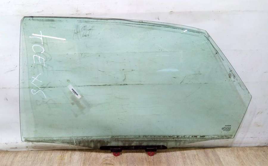 43R-00049 Стекло двери задней левой  Toyota Carina T190 1997г. | Фото № 1  43R-00049 Стекло двери задней левой  Toyota Carina T190 1997г. - Фото 1