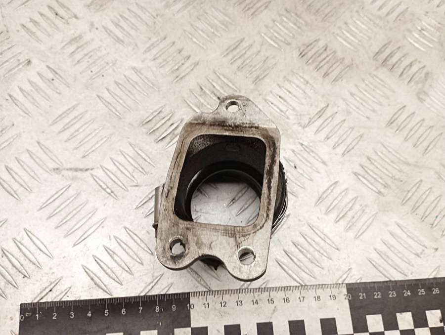 9651559480 Патрубок интеркулера  Citroen C4 2009г. | Фото № 4  9651559480 Патрубок интеркулера  Citroen C4 2009г. - Фото 4