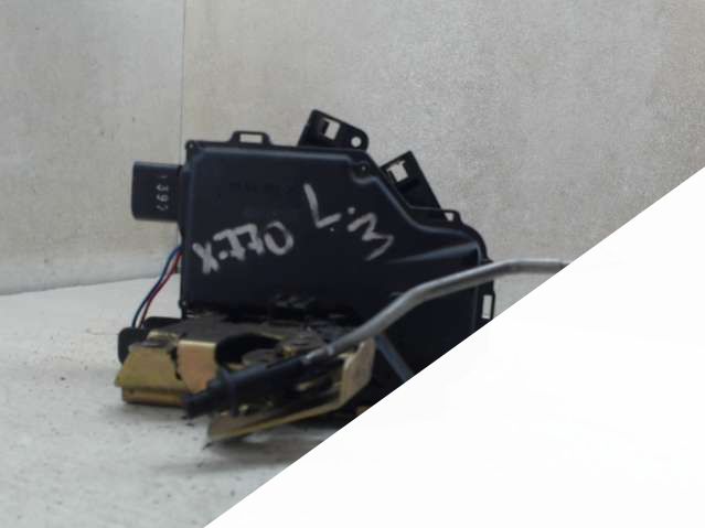 Замок боковой двери,лево,зад  Audi A6 (C5) (1997 - 2004) Седан 1999г. | Фото № 1   Замок боковой двери,лево,зад  Audi A6 (C5) (1997 - 2004) Седан 1999г. - Фото 1