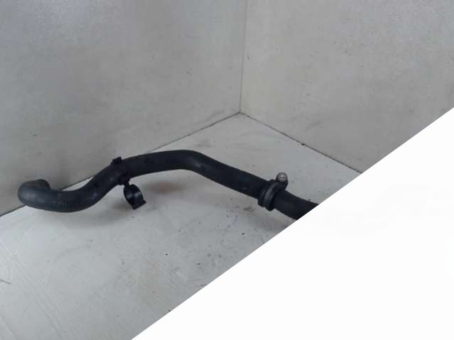 Патрубок (трубопровод, шланг) BMW 5 E39 (1996 - 2003) Седан 1997г. | Фото № 2 Патрубок (трубопровод, шланг) BMW 5 E39 (1996 - 2003) Седан 1997г. - Фото 2