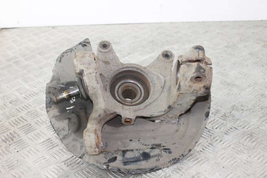 Кулак передний левый  BMW X3 внедорожник 5 дв. 2007г. | Фото № 2   Кулак передний левый  BMW X3 внедорожник 5 дв. 2007г. - Фото 2