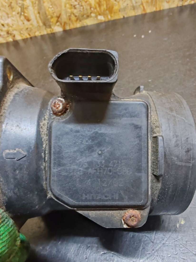 Расходомер Audi A6 C5 (S6,RS6) 1998г. | Фото № 2 Расходомер Audi A6 C5 (S6,RS6) 1998г. - Фото 2