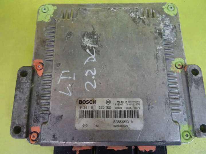 82003093180281011325NR1607 Блок управления двигателем  Renault Laguna 2 поколение (2001-2005) 2001г. | Фото № 1  82003093180281011325NR1607 Блок управления двигателем  Renault Laguna 2 поколение (2001-2005) 2001г. - Фото 1