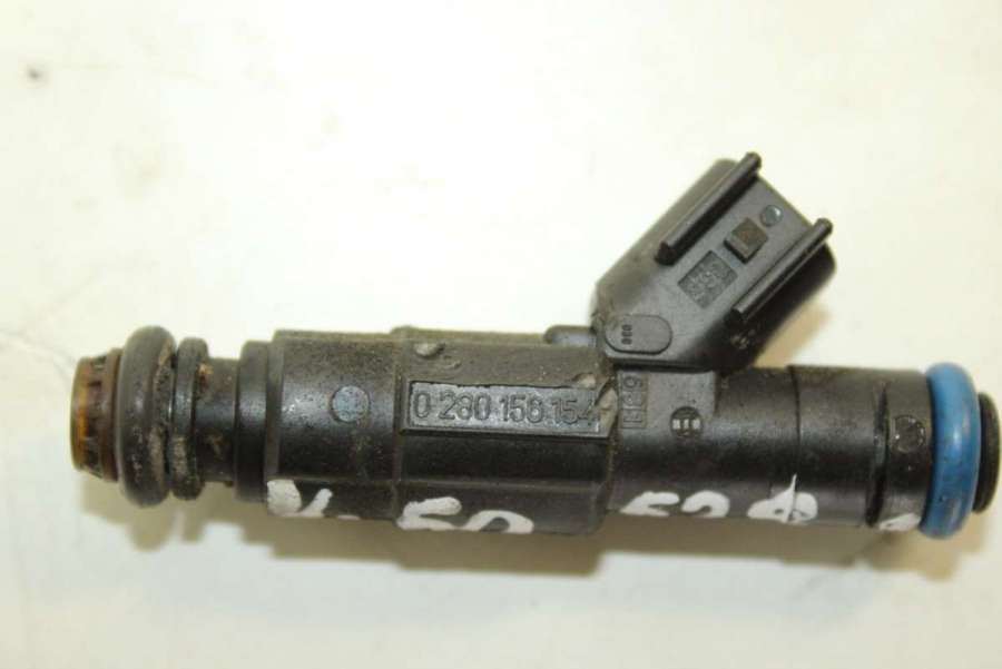 Форсунка Volvo V50 2005г. | Фото № 1 Форсунка Volvo V50 2005г. - Фото 1