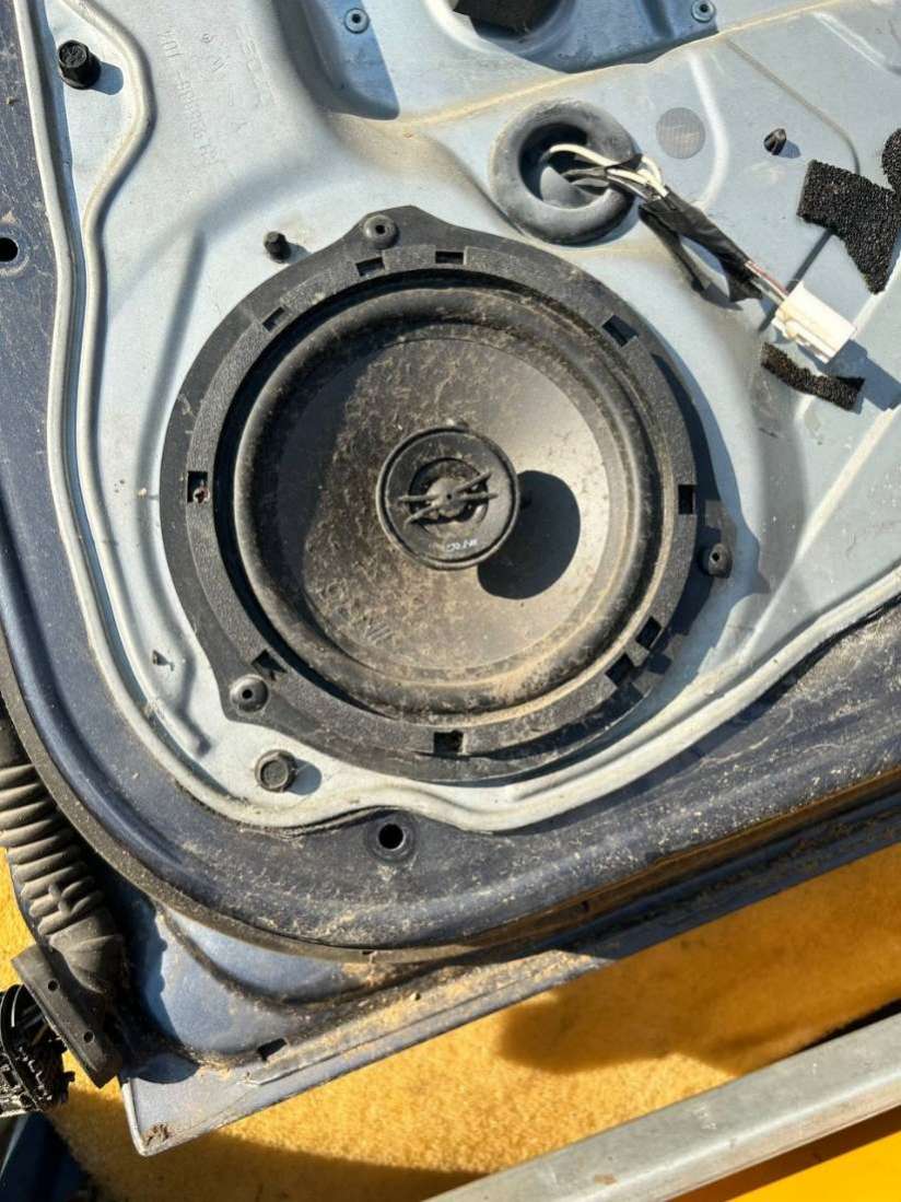 Дверь задняя правая Ford Focus 2 Седан 2006г. | Фото № 9 Дверь задняя правая Ford Focus 2 Седан 2006г. - Фото 9