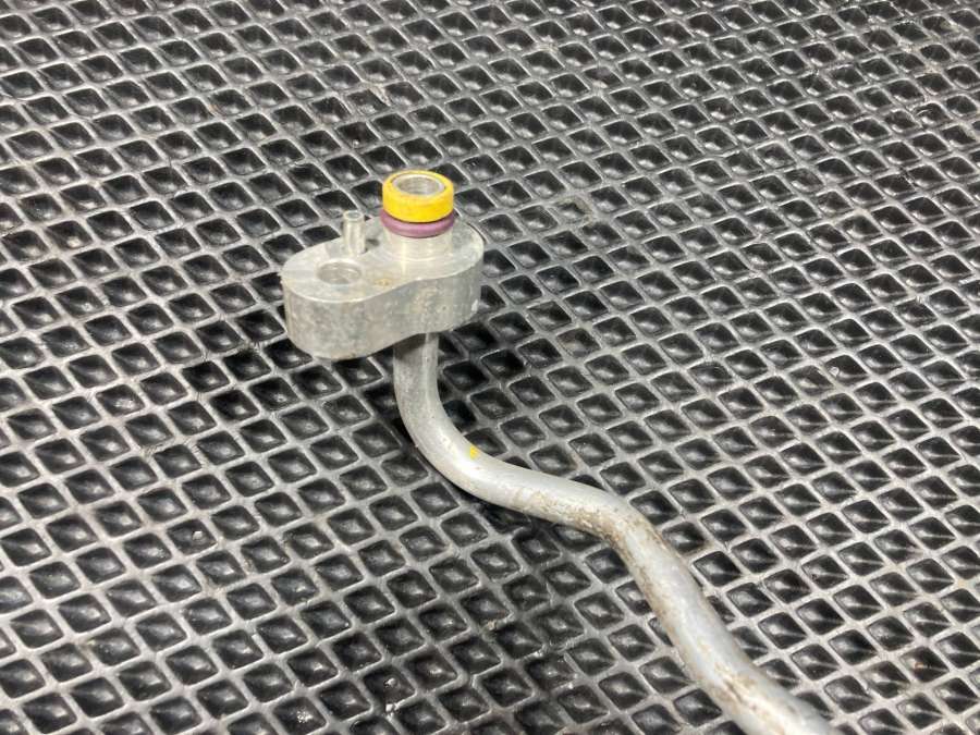 7L0820750L Трубка кондиционера  Porsche Cayenne 955 2006г. | Фото № 8  7L0820750L Трубка кондиционера  Porsche Cayenne 955 2006г. - Фото 8