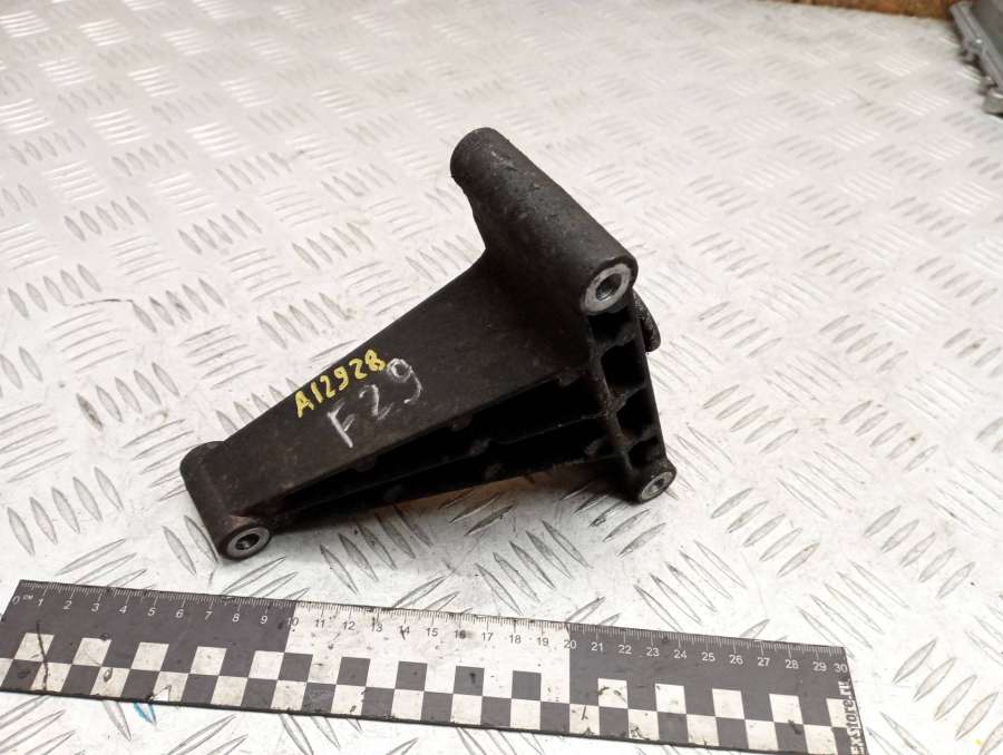 6112341039A6112341039 Кронштейн компрессора кондиционера  Mercedes-Benz Viano W639 2007г. | Фото № 1  6112341039A6112341039 Кронштейн компрессора кондиционера  Mercedes-Benz Viano W639 2007г. - Фото 1