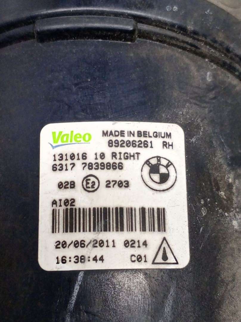 6.3177839866784E+17 Фара противотуманная правая BMW 3 купе 2011г. | Фото № 3 6.3177839866784E+17 Фара противотуманная правая BMW 3 купе 2011г. - Фото 3