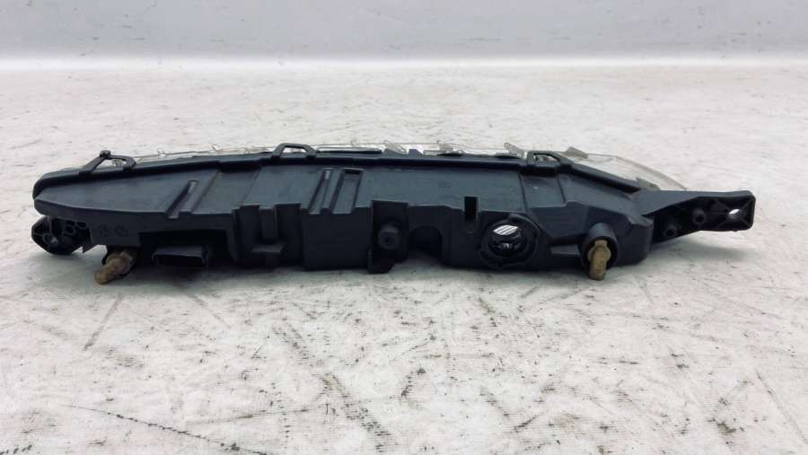 9822653980 Дневные ходовые огни левые Citroen C4 Picasso 2 2014г. | Фото № 9 9822653980 Дневные ходовые огни левые Citroen C4 Picasso 2 2014г. - Фото 9