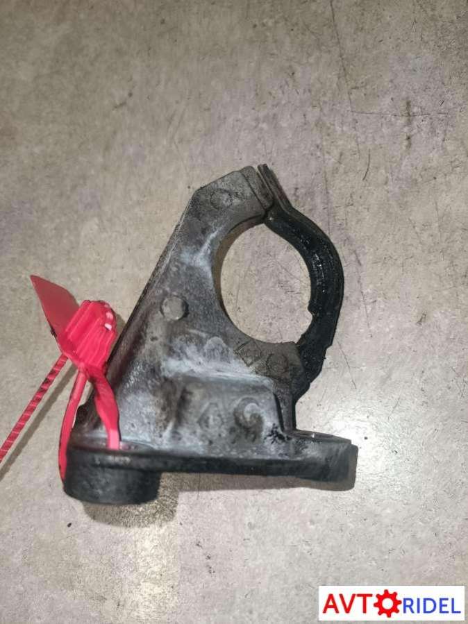 8200644578 Кронштейн полуоси Renault Megane 3 (2009-2016) 2010г. | Фото № 2 8200644578 Кронштейн полуоси Renault Megane 3 (2009-2016) 2010г. - Фото 2