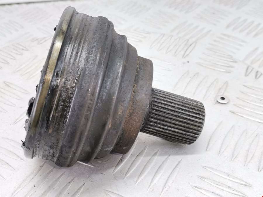 ШРУС наружный Volkswagen Touran 1 (2003-2015) Минивэн 2004г. | Фото № 3 ШРУС наружный Volkswagen Touran 1 (2003-2015) Минивэн 2004г. - Фото 3