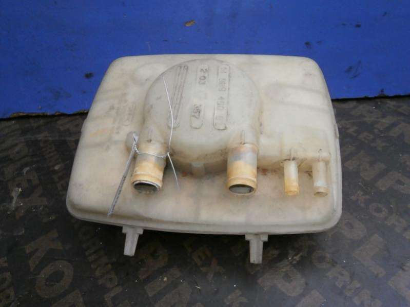 1488949080 Бачок расширительный Fiat Ulysse 2 поколение 2003г. | Фото № 2 1488949080 Бачок расширительный Fiat Ulysse 2 поколение 2003г. - Фото 2