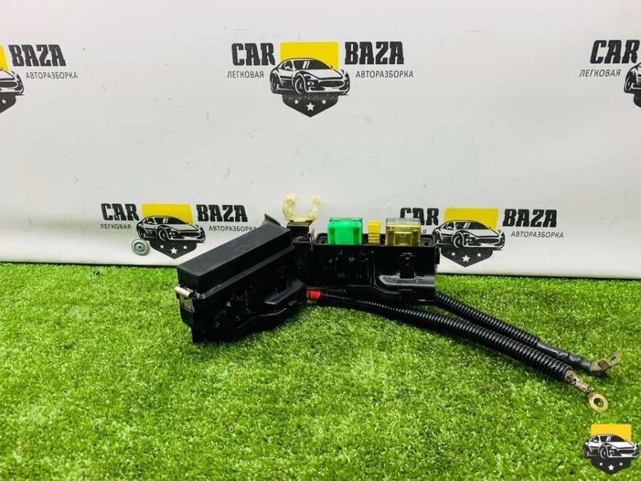 Блок предохранителей Alfa Romeo 156 2005г. | Фото № 5 Блок предохранителей Alfa Romeo 156 2005г. - Фото 5