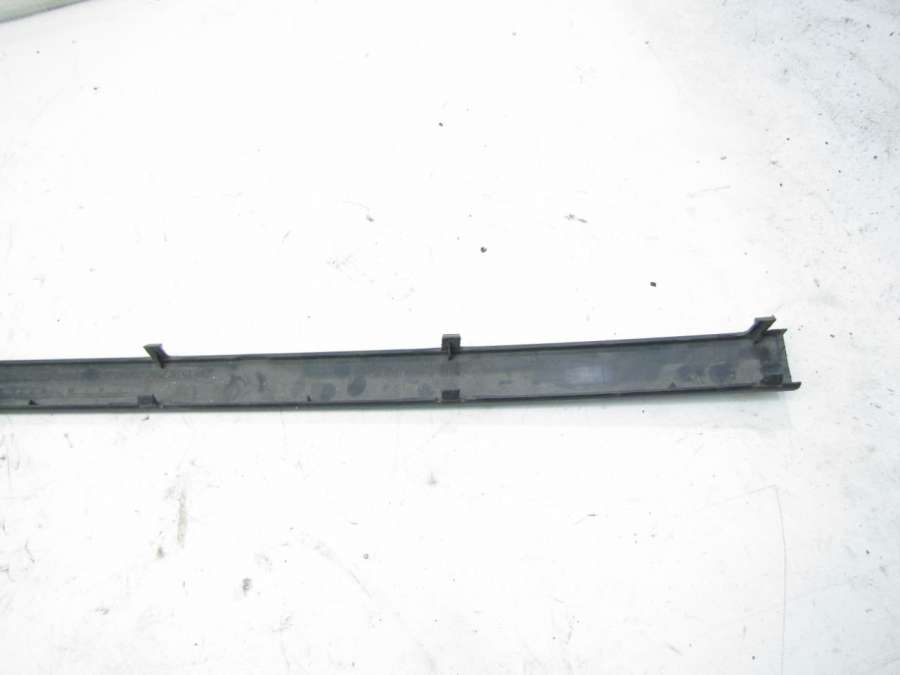 8184504 Молдинг заднего бампера BMW 5 E39 1998г. | Фото № 5 8184504 Молдинг заднего бампера BMW 5 E39 1998г. - Фото 5