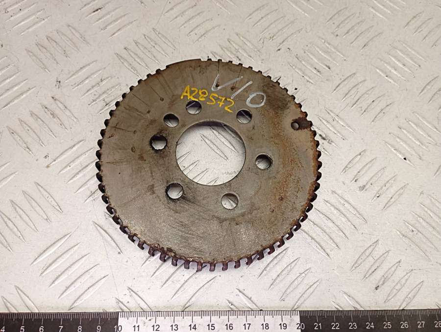 V754005180V75400518004 Шестерня коленвала  Peugeot 308 T7 хэтчбек 2010г. | Фото № 1  V754005180V75400518004 Шестерня коленвала  Peugeot 308 T7 хэтчбек 2010г. - Фото 1