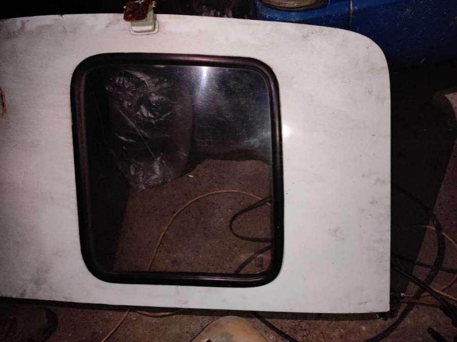 Дверь задняя левая Ford Transit 2 restailing 1996г. | Фото № 6 Дверь задняя левая Ford Transit 2 restailing 1996г. - Фото 6