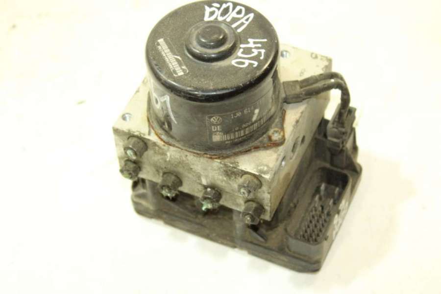 1J0907379G1J0614117C Блок АБС (ABS) Volkswagen Bora 1999г. | Фото № 3 1J0907379G1J0614117C Блок АБС (ABS) Volkswagen Bora 1999г. - Фото 3