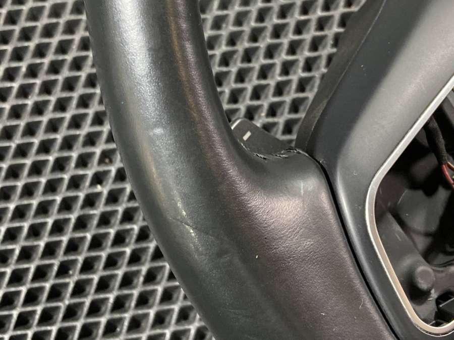 GX733F563RDT4A2553AAMT4A2553PVJ Руль  Jaguar F-Pace  2016г. | Фото № 11  GX733F563RDT4A2553AAMT4A2553PVJ Руль  Jaguar F-Pace  2016г. - Фото 11