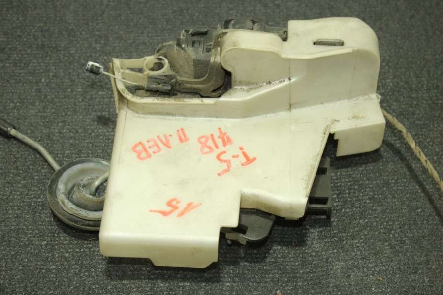 Замок двери передней левой Volkswagen Transporter T5 2006г. | Фото № 1 Замок двери передней левой Volkswagen Transporter T5 2006г. - Фото 1