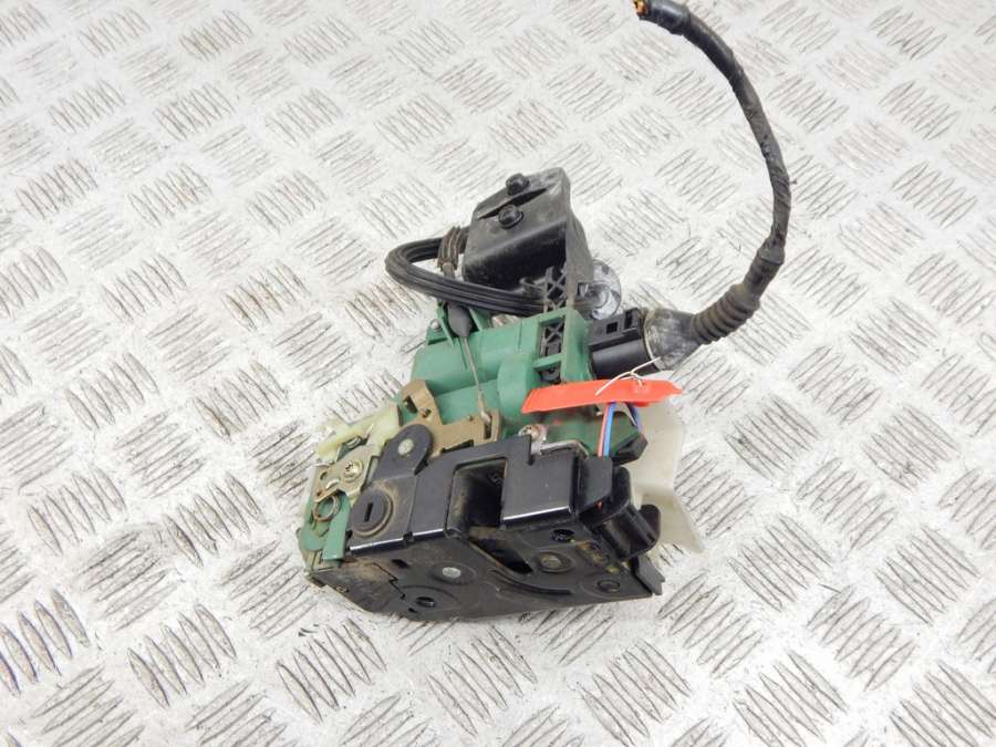 3b0837867 37867 Замок двери передней левой VOLKSWAGEN PASSAT 5+ (2000-2005) 2003г. | Фото № 2 3b0837867 37867 Замок двери передней левой VOLKSWAGEN PASSAT 5+ (2000-2005) 2003г. - Фото 2