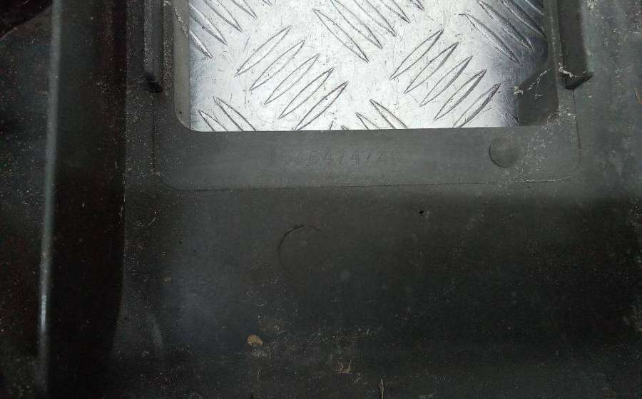 9646474780 Передняя панель (телевизор) Citroen C5 2008г. | Фото № 4 9646474780 Передняя панель (телевизор) Citroen C5 2008г. - Фото 4