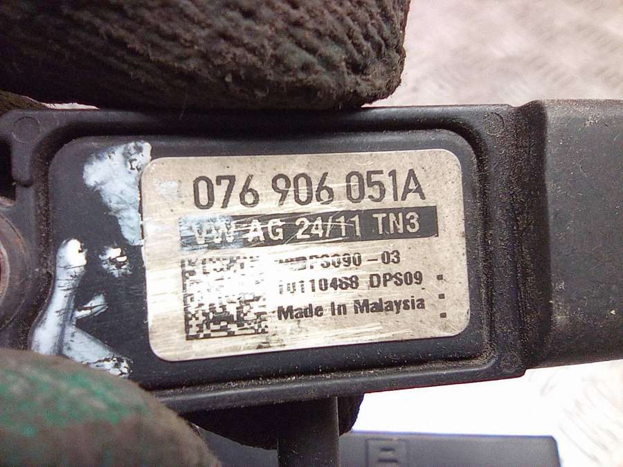 028100271003G90605103G906051A03G906051G03G998059076906051076906051A076906051C07Z90605107Z906051A2E0131552F4F0131552AKEFP0020RL Датчик абсолютного давления  SEAT Altea 2007г. | Фото № 4  028100271003G90605103G906051A03G906051G03G998059076906051076906051A076906051C07Z90605107Z906051A2E0131552F4F0131552AKEFP0020RL Датчик абсолютного давления  SEAT Altea 2007г. - Фото 4