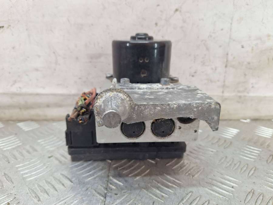 00402280D10064310312A0365454032 Блок ABS  Mercedes-Benz C W203/S203/CL203 2006г. | Фото № 4  00402280D10064310312A0365454032 Блок ABS  Mercedes-Benz C W203/S203/CL203 2006г. - Фото 4