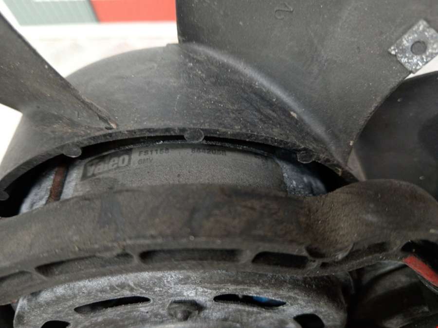 864205R Вентилятор радиатора основного Audi A6 C5 (1997-2005) Седан 1998г. | Фото № 3 864205R Вентилятор радиатора основного Audi A6 C5 (1997-2005) Седан 1998г. - Фото 3